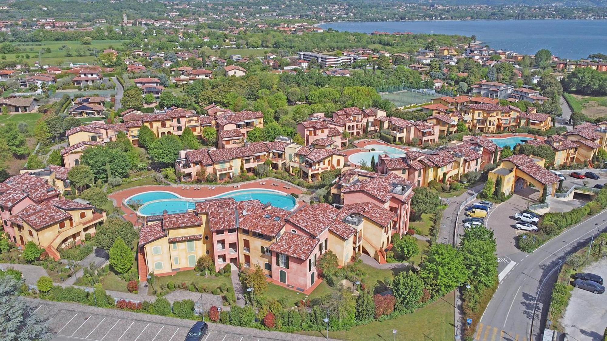 Borgo Del Torchio Apartments By Wonderful Italy Manerba del Garda Exteriér fotografie