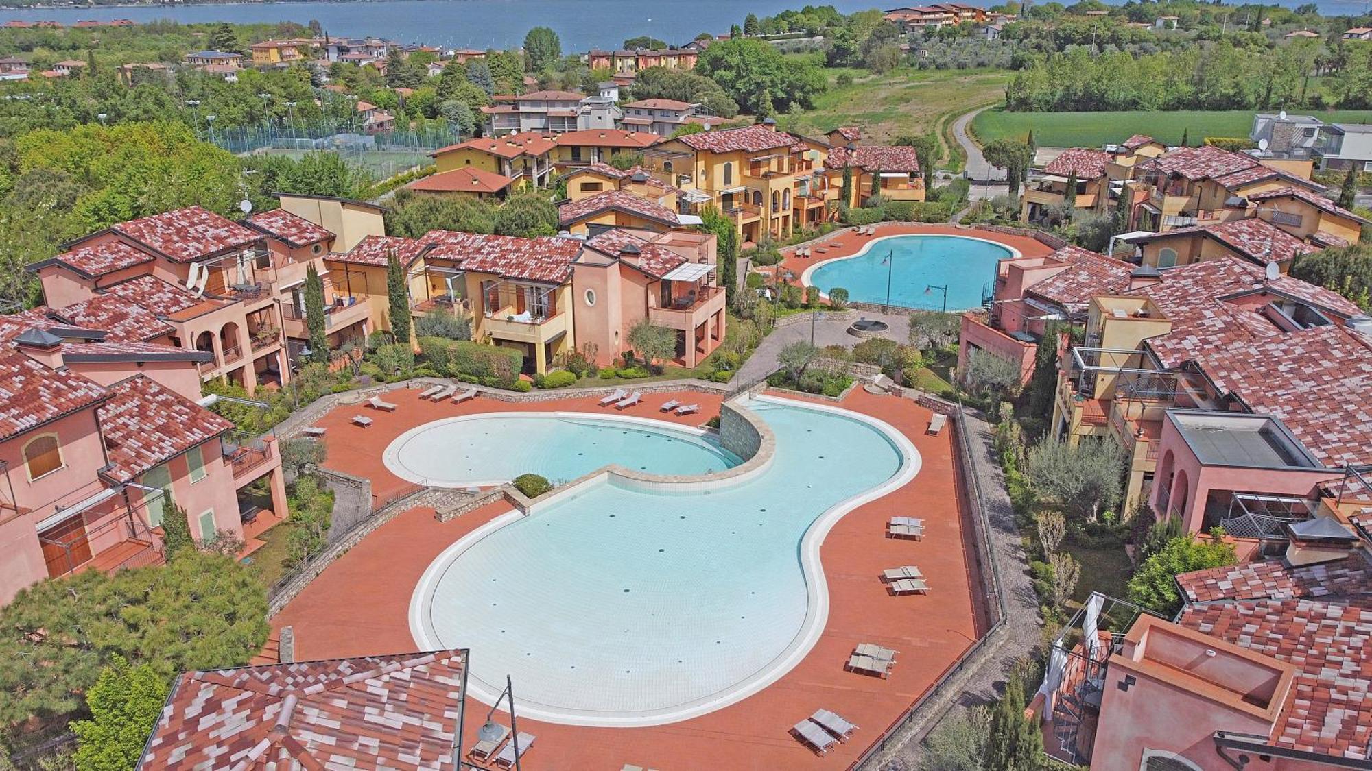 Borgo Del Torchio Apartments By Wonderful Italy Manerba del Garda Exteriér fotografie